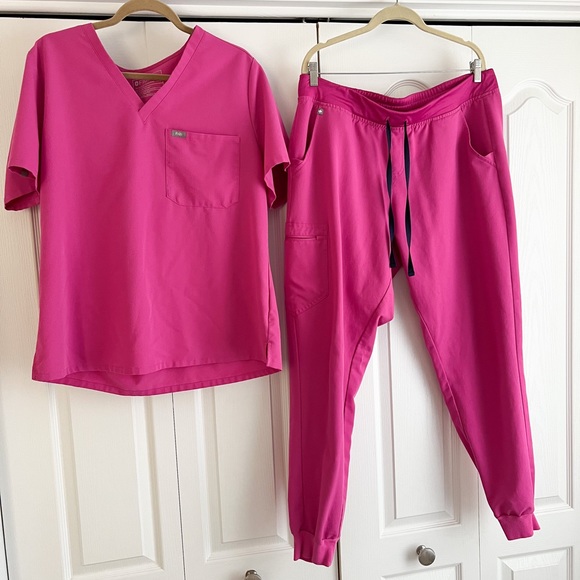 Figs Other Figs Scrubs Electric Orchid Top Xxl Joggers Xxl Tall